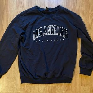 LA printed sweatshirt!!!